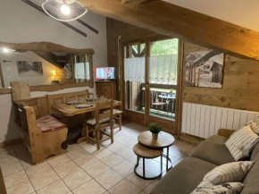 Studio Cabine Mezzanine à Praz-Sur-Arly, proche pistes et lac, parking, balcon, 6 pers. - FR-1-603-105